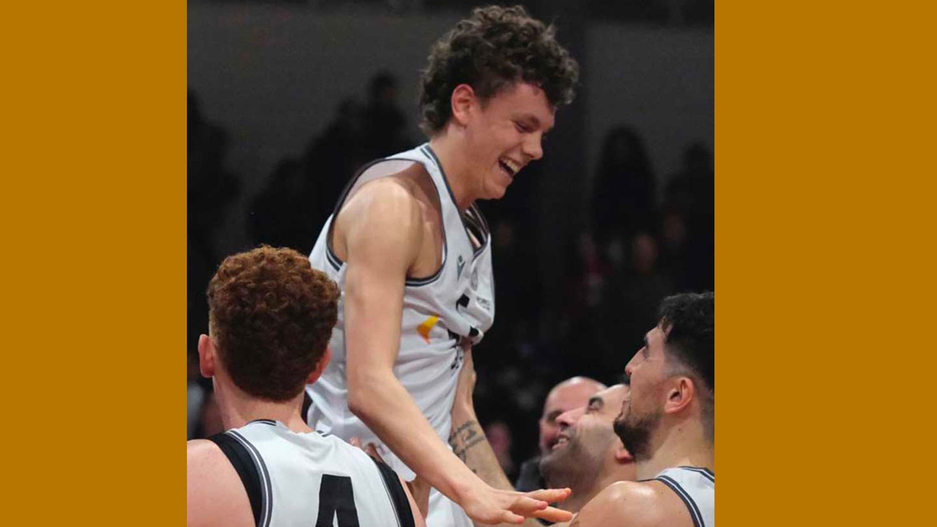 AIR BASKET TERMOLI TRAVOLGE ANCHE IL TERAMO BASKET 1960 AL PALASABETTA